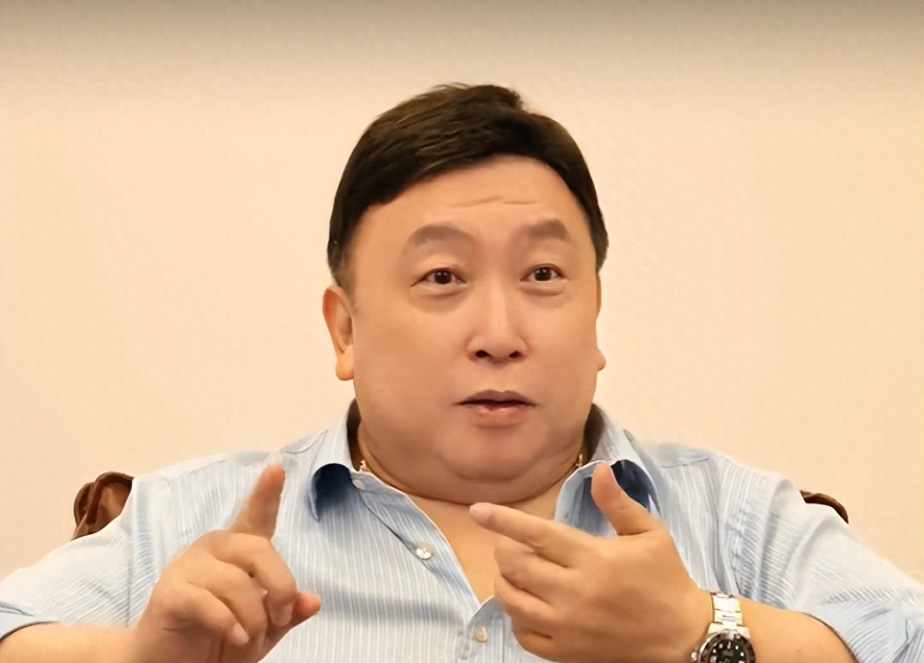 吃瓜视频：23年过去！赵文卓离开梅艳芳真相曝光，王晶说出背后隐情？