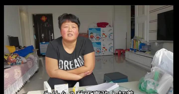 时隔3年，胖吕回娘家团聚！一家人吃喝成成有女朋友了 网友：真好__时隔3年	，胖吕回娘家团聚！一家人吃喝成成有女朋友了 网友：真好