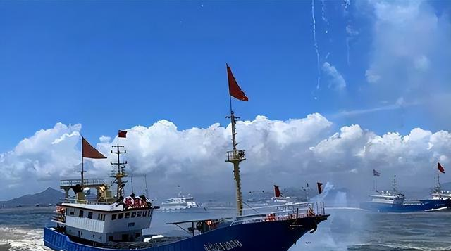 俄媒：一旦开战，中方只靠解放军难以取胜，必须调动另一股力量！_俄媒：一旦开战	，中方只靠解放军难以取胜，必须调动另一股力量！_