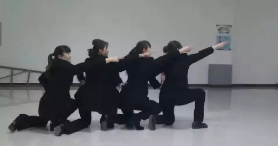 _航母战备状态_航母出击