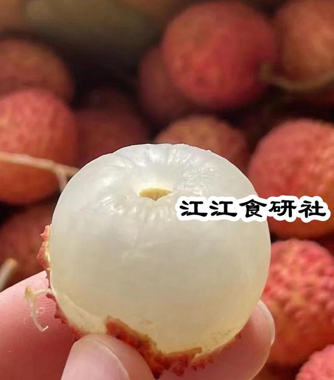 _6月，这个“纯阳之果”，吃对了补阳气	、健脾还养心	，一觉到天亮_6月，这个“纯阳之果	”，吃对了补阳气、健脾还养心	，一觉到天亮
