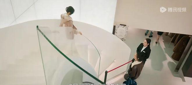 闺蜜暗战，极限拉扯	，这才是成年人该看的情感修罗场_闺蜜暗战，极限拉扯，这才是成年人该看的情感修罗场_